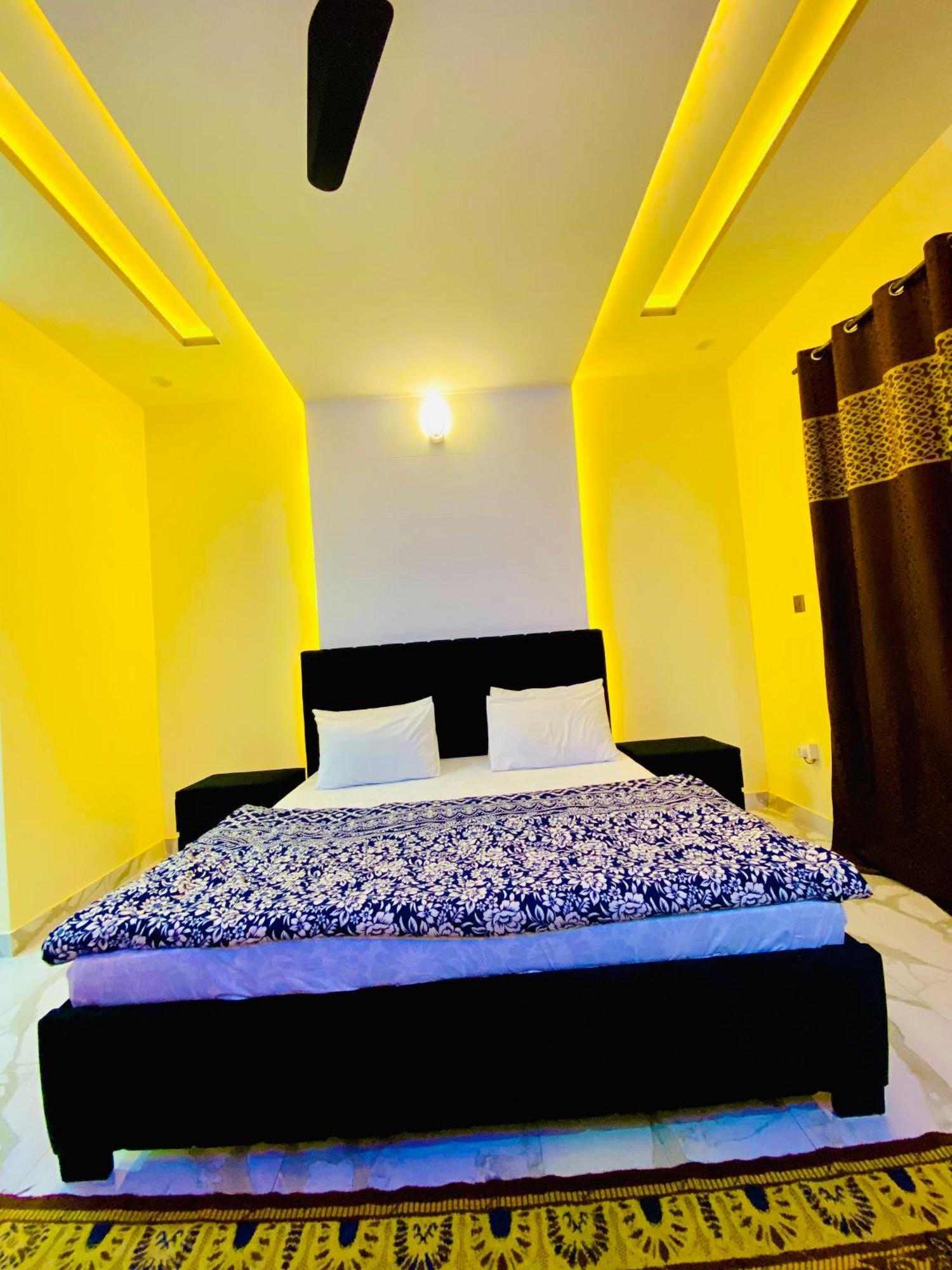 Moonlight Guest House Равалпинди Экстерьер фото