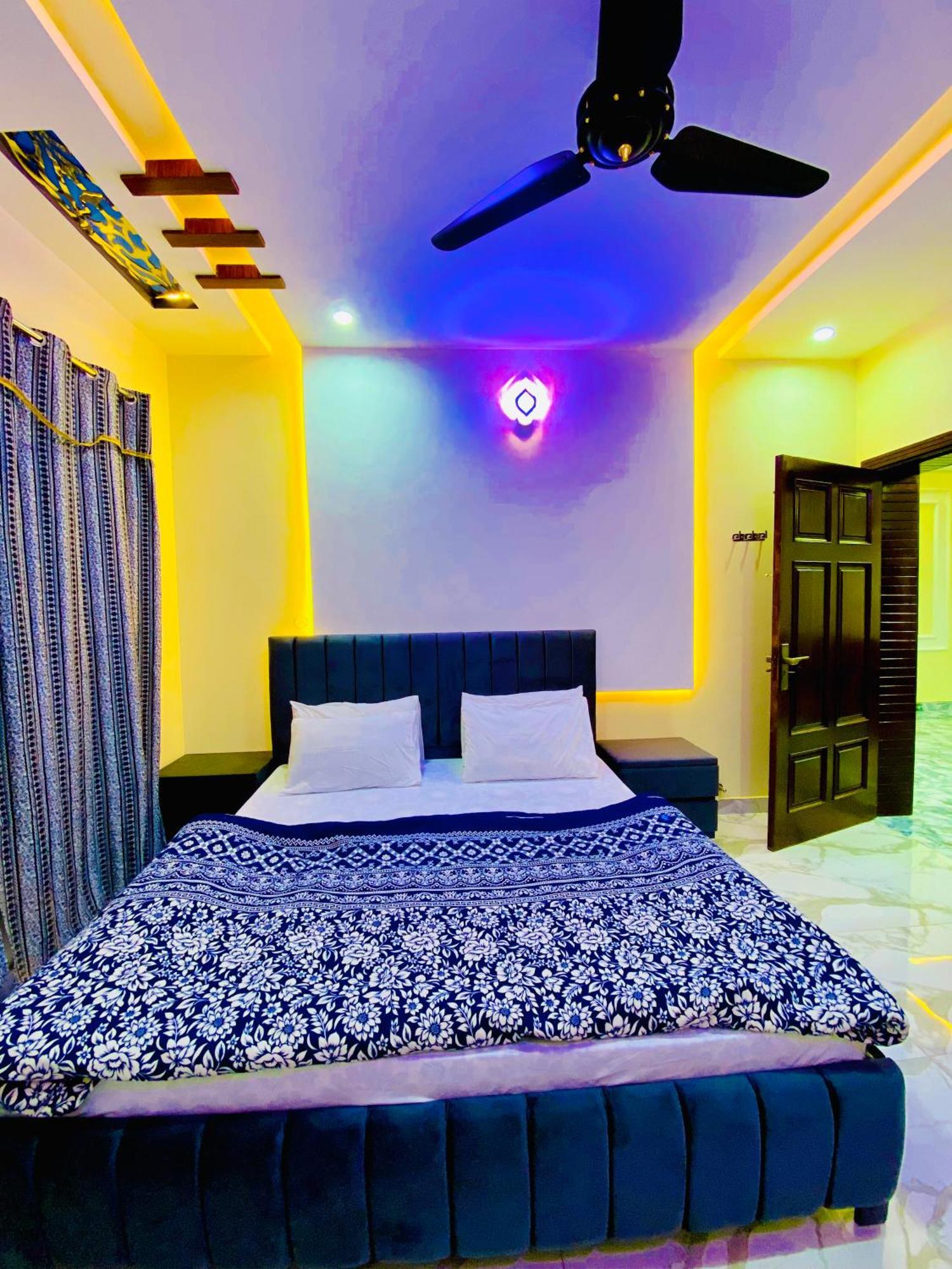 Moonlight Guest House Равалпинди Экстерьер фото
