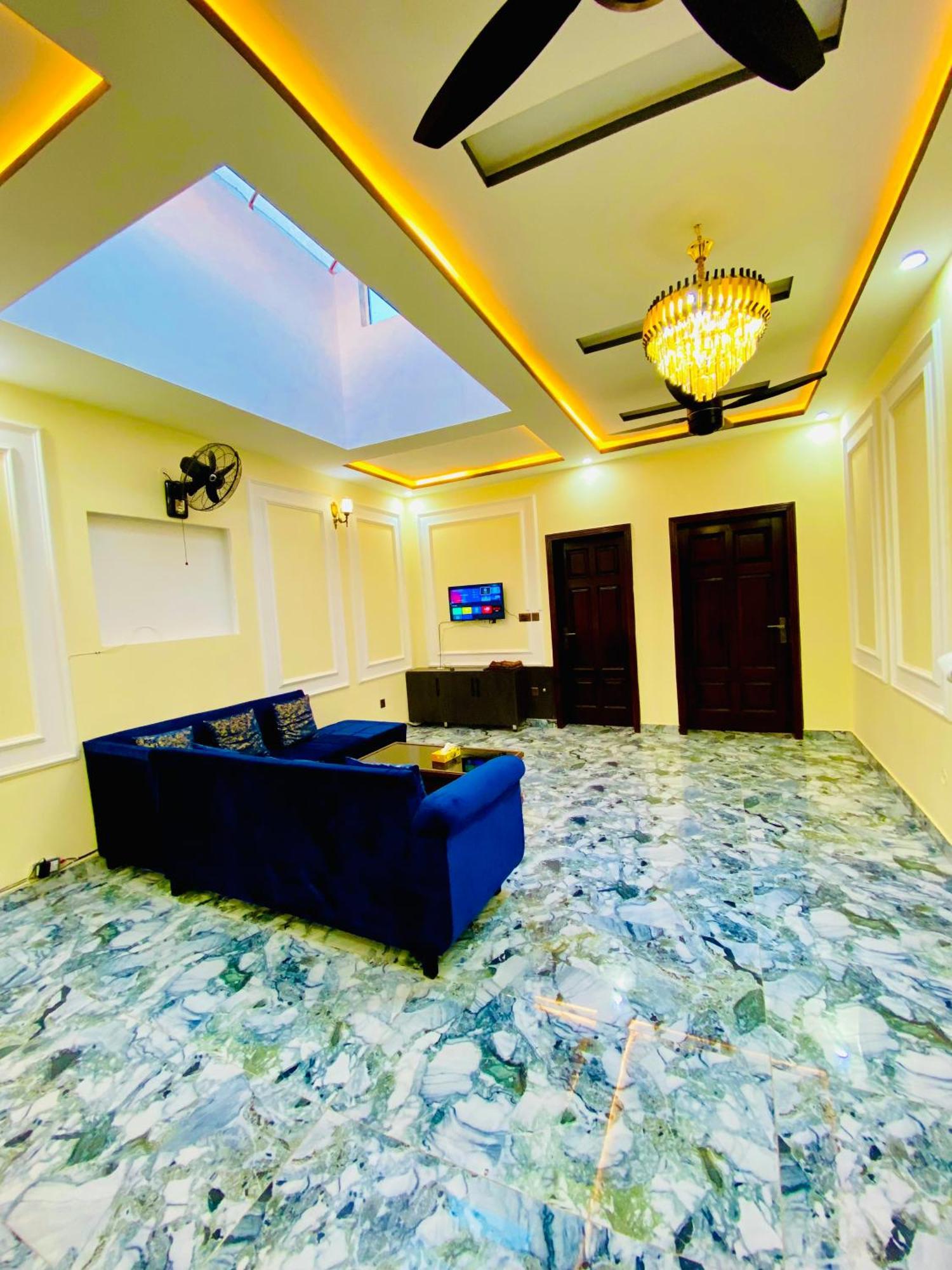 Moonlight Guest House Равалпинди Экстерьер фото
