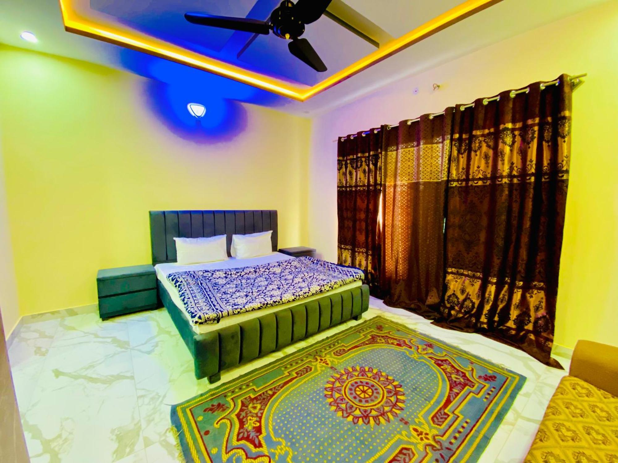 Moonlight Guest House Равалпинди Экстерьер фото